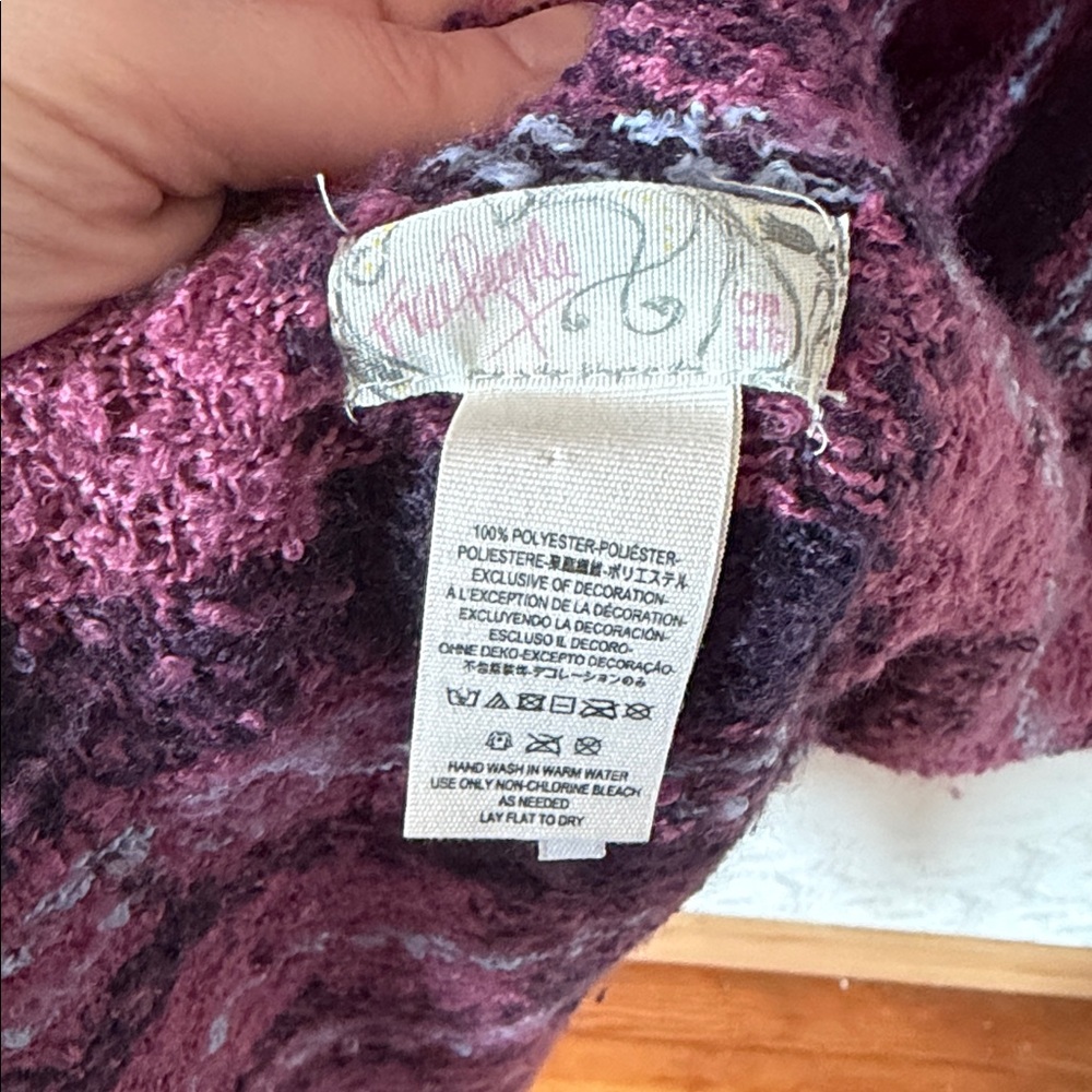 ⭐️ Free People Emerson Blanket Scarf Plum Purple - Picture 5 of 7